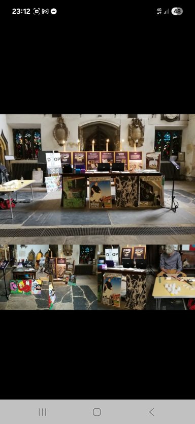 Art Drop Hull Minster